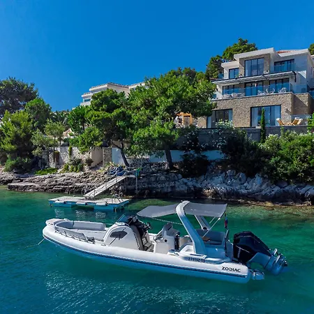 Ivy - An Award Winning Beachfront On The Island Of Brac Near Split Villa Selca (Brac)