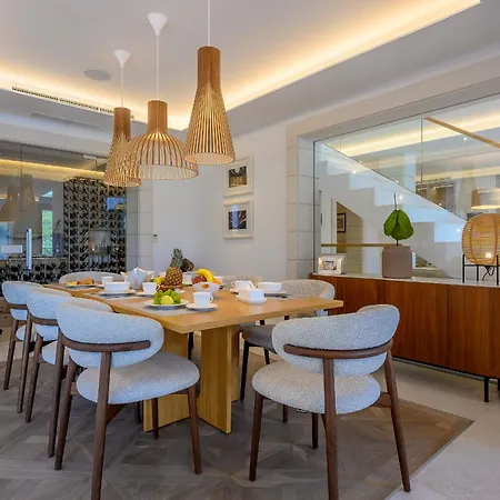 Ivy - An Award Winning Beachfront On The Island Of Brac Near Split *