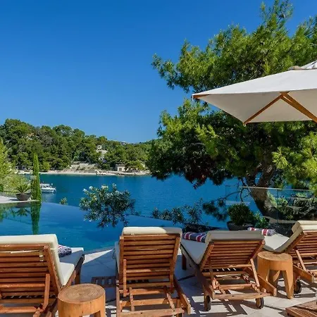 Ivy - An Award Winning Beachfront On The Island Of Brac Near Split Villa Selca (Brac)